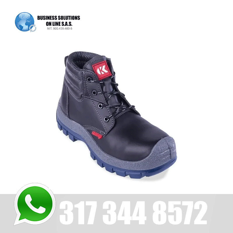Botas de cuero liso